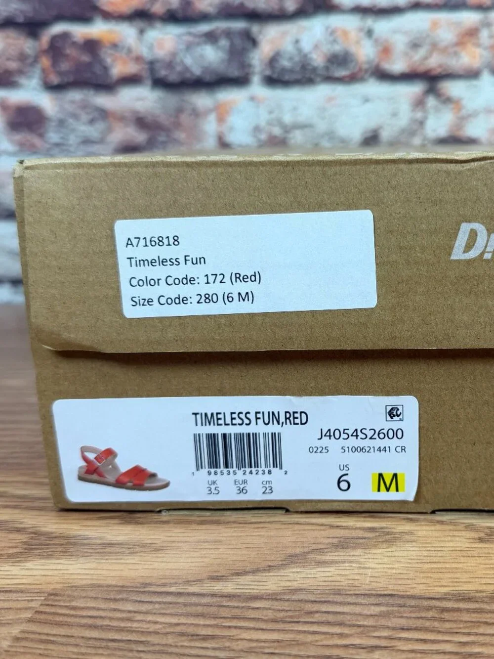 Womens Dr. Scholls Timeless Fun Red Casual Sandals Size 6 M